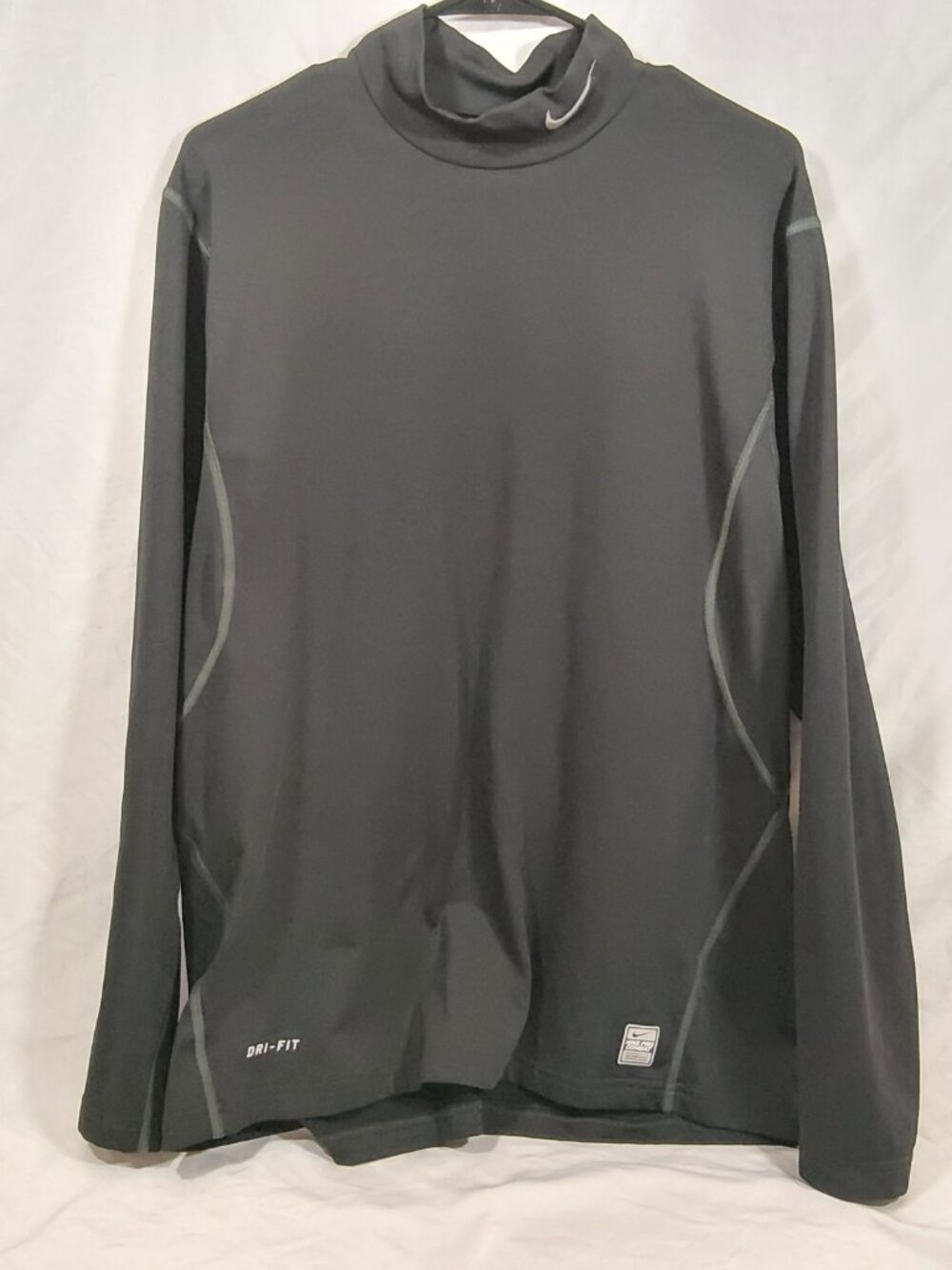Nike Pro Combat Dri-Fit Fitted Long Sleeve XL